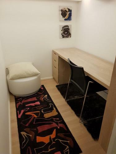 Apartman View