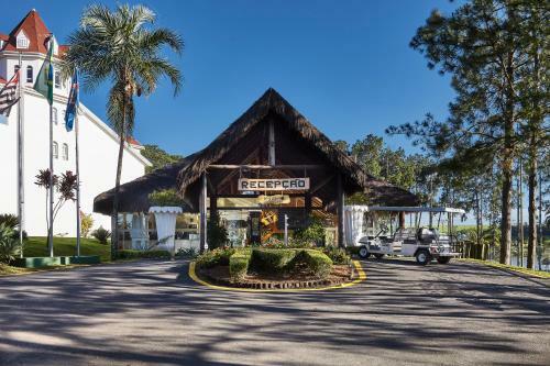 Hotel Mavsa Resort