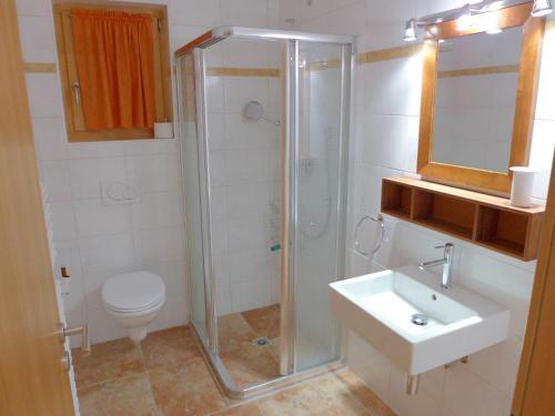 Apartment Loutserou
