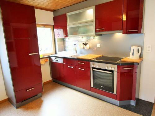 Spacious Apartment In Mehlbaum With Mountain View