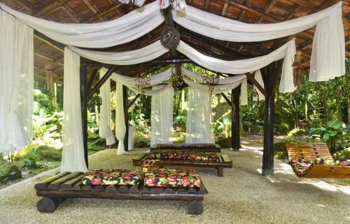 Hotel Vale Das Pedras