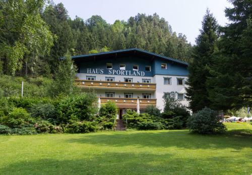 Hotel Sportland & Outdoor-center