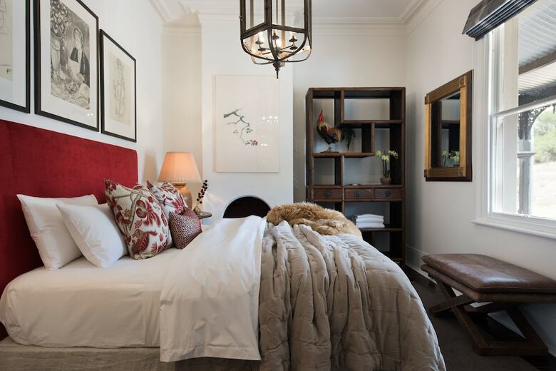 Hillcrest Apartment