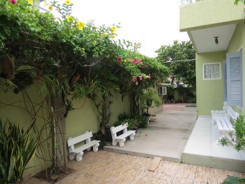Hostal Residencial E Pousada 663