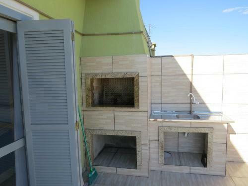 Hostal Residencial E Pousada 663
