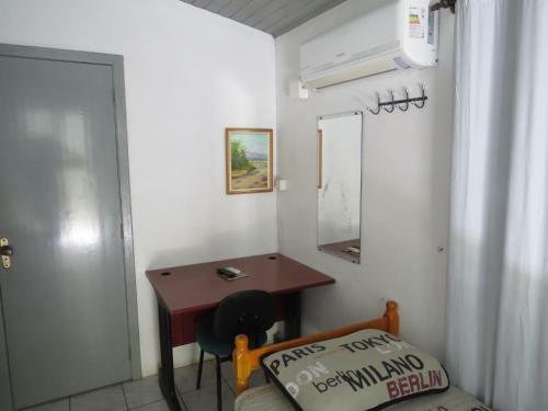 Hostal Residencial E Pousada 663