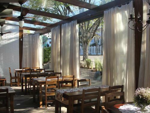 Hostal Pousada Dos Pinheirais