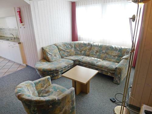 Apartment Wohnung Gelb