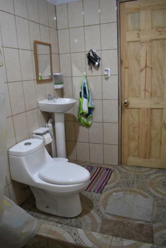 Hostal Casa Turtle Bogue
