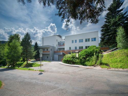 Ea Hotel Kraskov