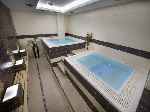 Ea Hotel Kraskov