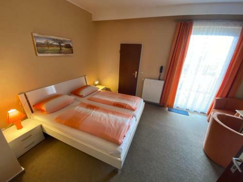 Hostal Pension Am Thermalbad