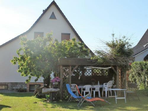 Luxorious Apartment In Gagelow With Garden