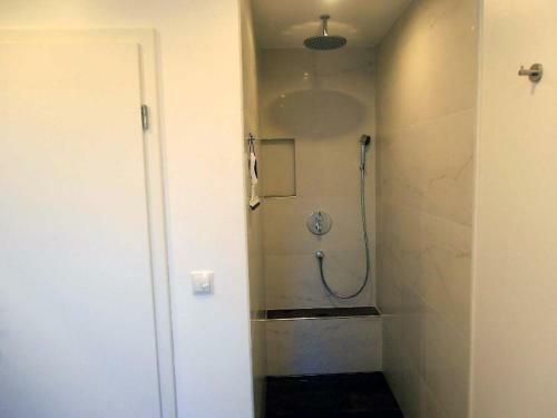 Apartamento Moderne-ferienwohnung-in-ruhiger-lage