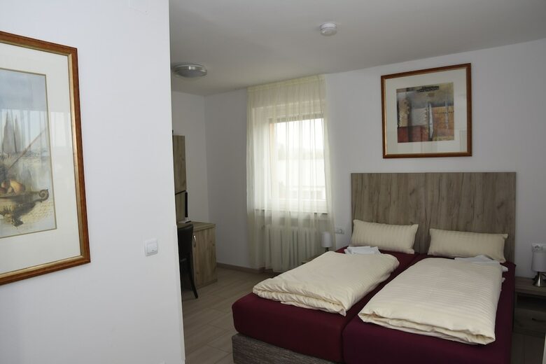 Hotel Mila