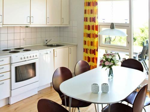 Beautiful Holiday Home In H�jer With Terrace