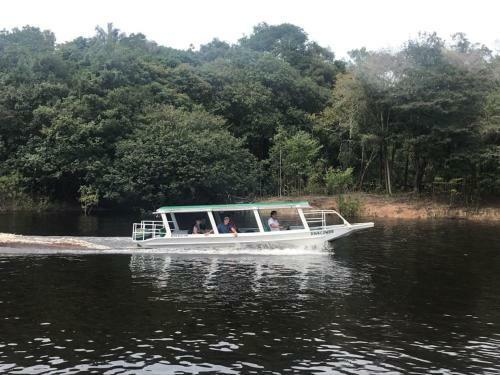 Lodge Anaconda Amazon Island
