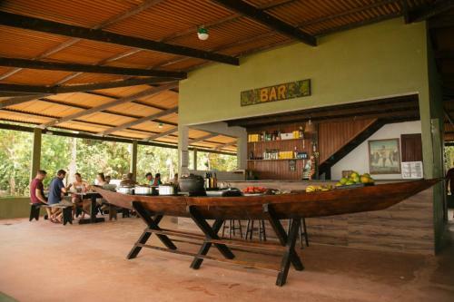 Lodge Anaconda Amazon Island