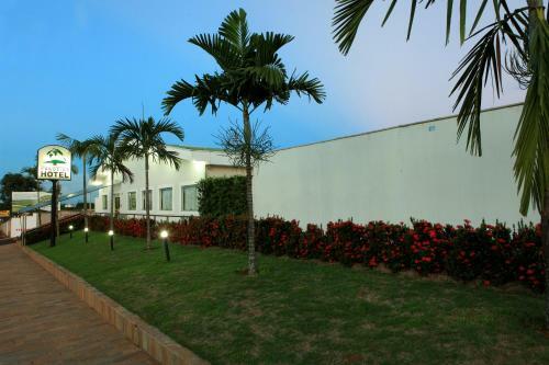 Candeias Hotel
