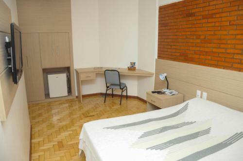 Hotel Verdes Mares