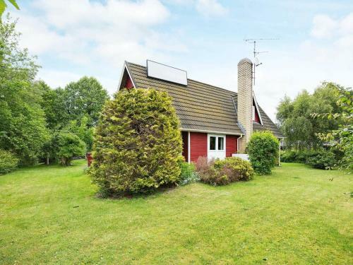 Three-bedroom Holiday Home In Nyk�bing Sj 5