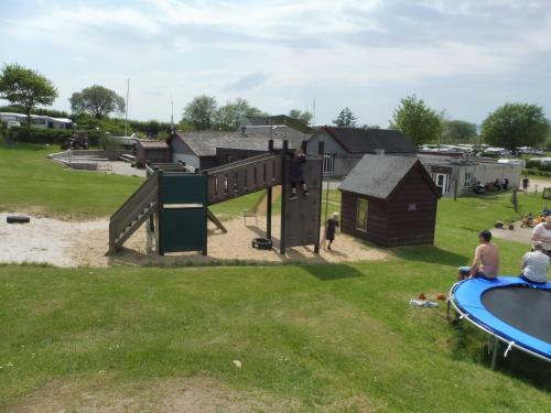 Hjarb�k Fjord Camping & Cottages