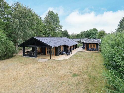 Holiday Home L�gst�r V