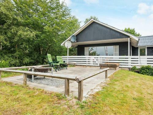 Three-bedroom Holiday Home In Sp�ttrup 8