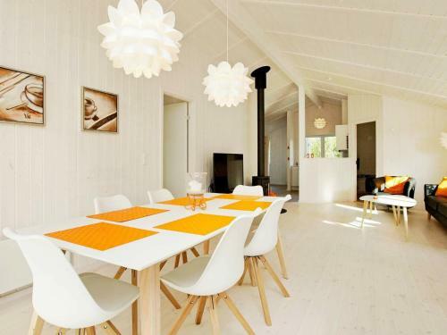 Two-bedroom Holiday Home In Oksb�l 13