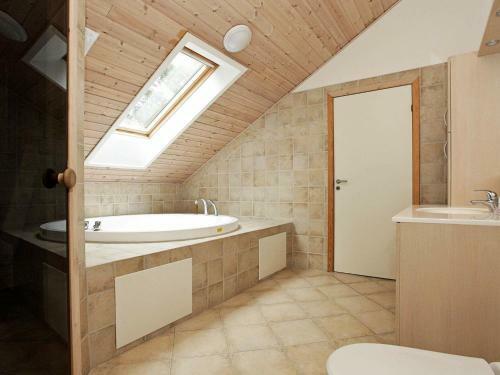 Four-bedroom Holiday Home In R�dby 8