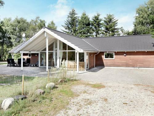 Four-bedroom Holiday Home In R�dby 8