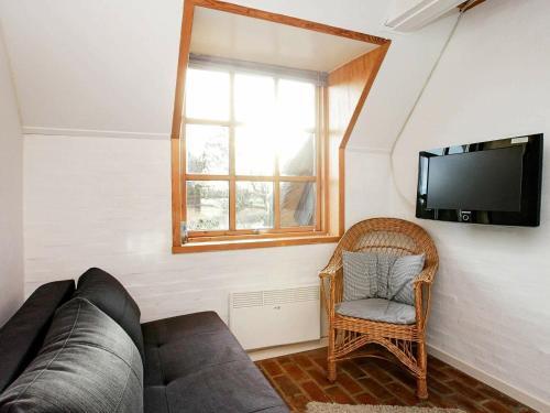 Four-bedroom Holiday Home In Hvide Sande 3