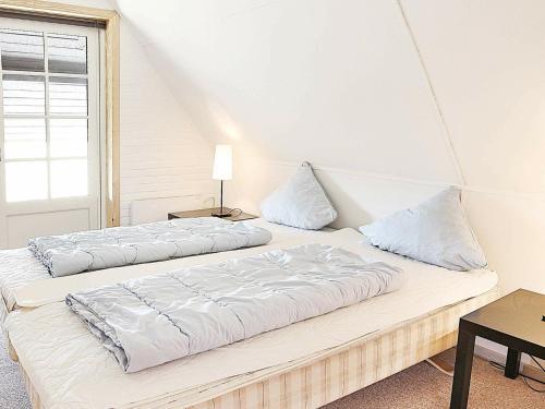 Four-bedroom Holiday Home In Hvide Sande 3