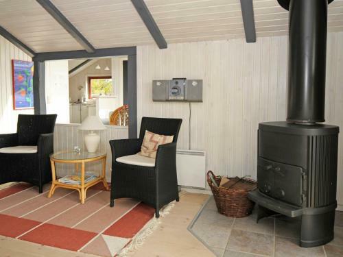 Three-bedroom Holiday Home In Vejers Strand 9