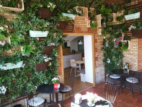 El Portazgo Restaurante Hostal La Cisterniga