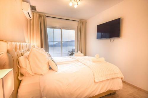 Apartamento Penthouse Balcones Del Lago Ist�n Marbella