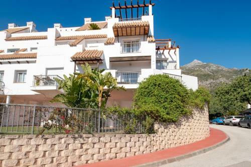 Apartamento Penthouse Balcones Del Lago Ist�n Marbella