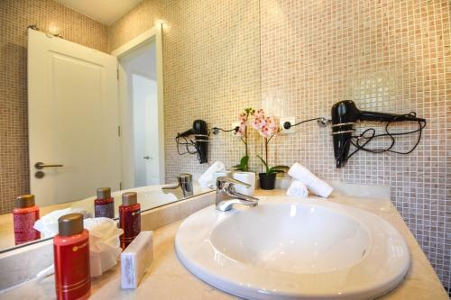 Apartamento Penthouse Balcones Del Lago Ist�n Marbella