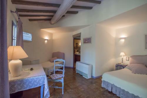Hotel L'enclos Des Lauriers Roses