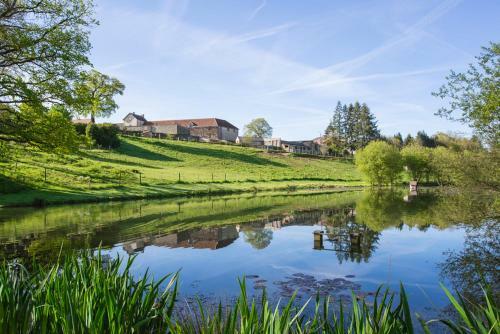 Agroturismo La Flocelliere Chateau Sleeps 10 Pool Wifi