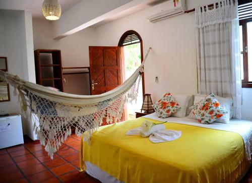 Hostal Pousada Enseada Dos Golfinhos