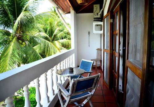 Hostal Pousada Enseada Dos Golfinhos