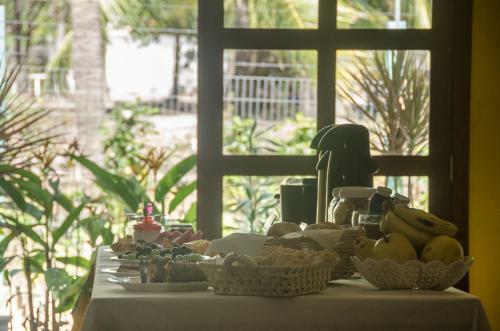 Hostal Pousada Enseada Dos Golfinhos
