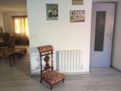 Modern Villa With Private Pool Near Lake In Olonzac