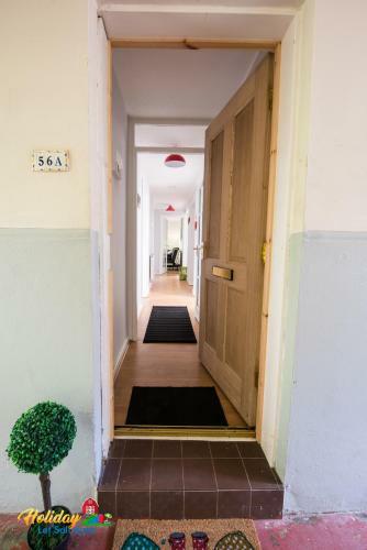 Premier - Kirkness Apartment