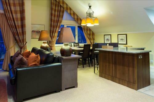 Cameron Club Three Bedroom Detached Lodge L124