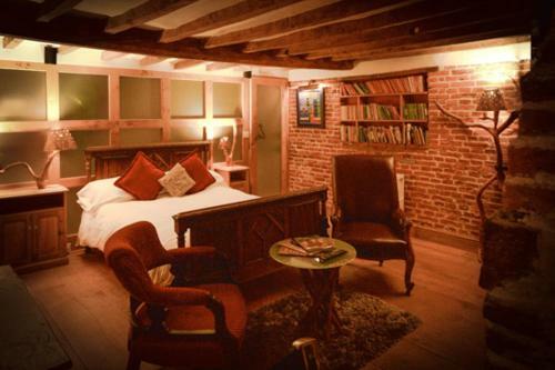 Posada Swan House