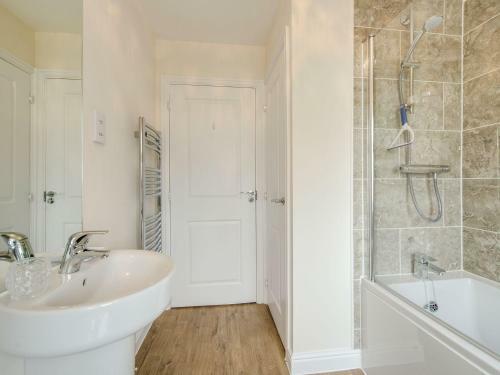 Woodside, Bideford