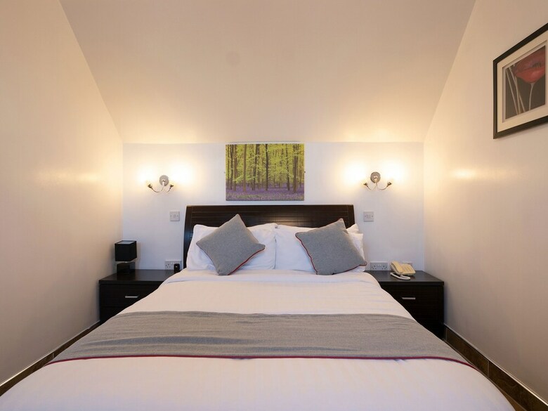 Bed & Breakfast Atz&h Inn