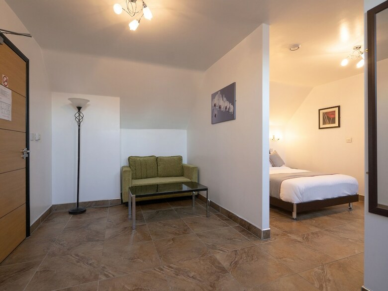 Bed & Breakfast Atz&h Inn